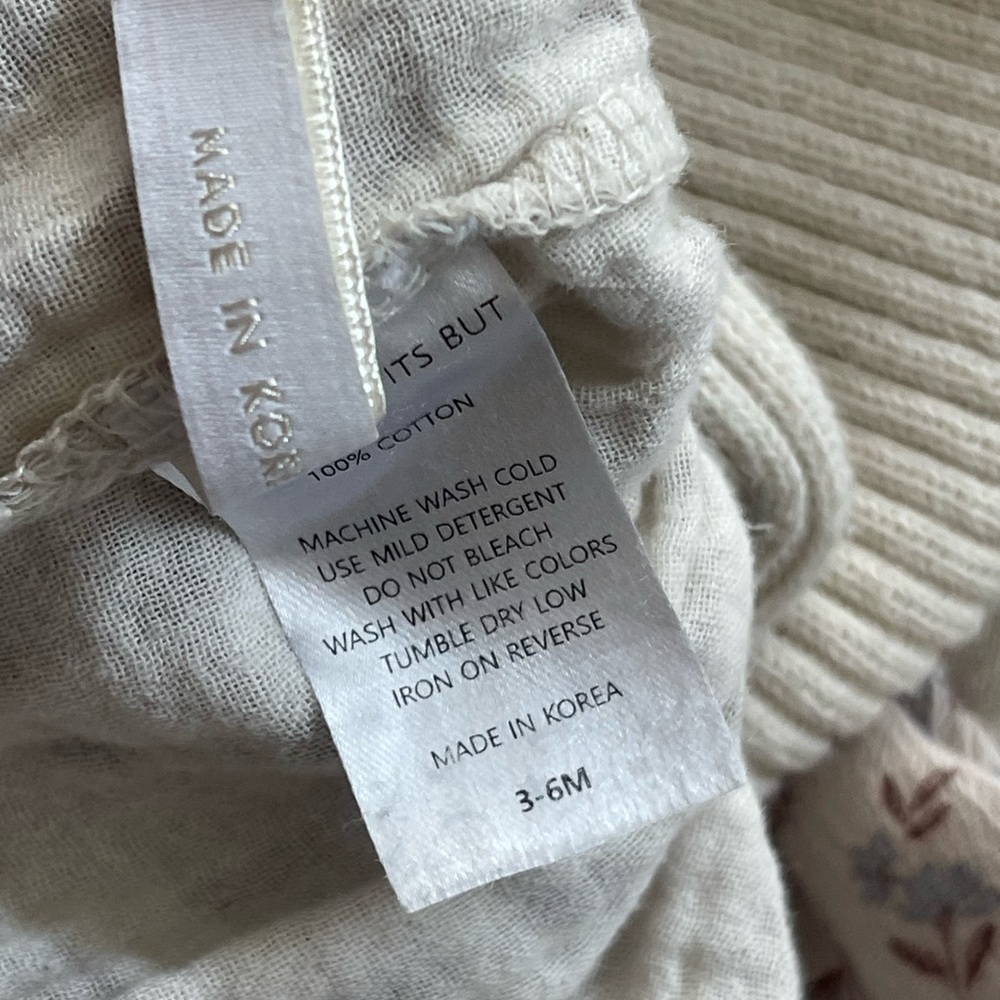 Nothing fits but baby onesie - Picture 5 of 5